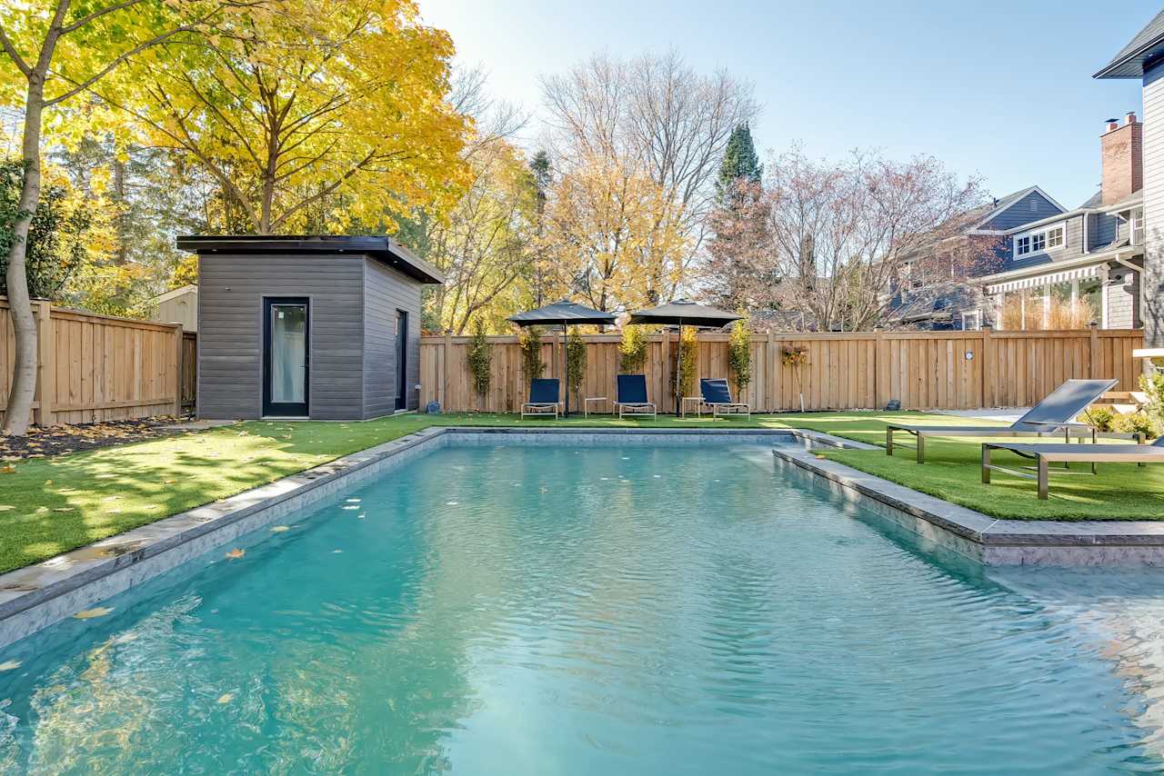 344 Spruce Street Oakville, ON L6J 2H1 Goodale Miller Team