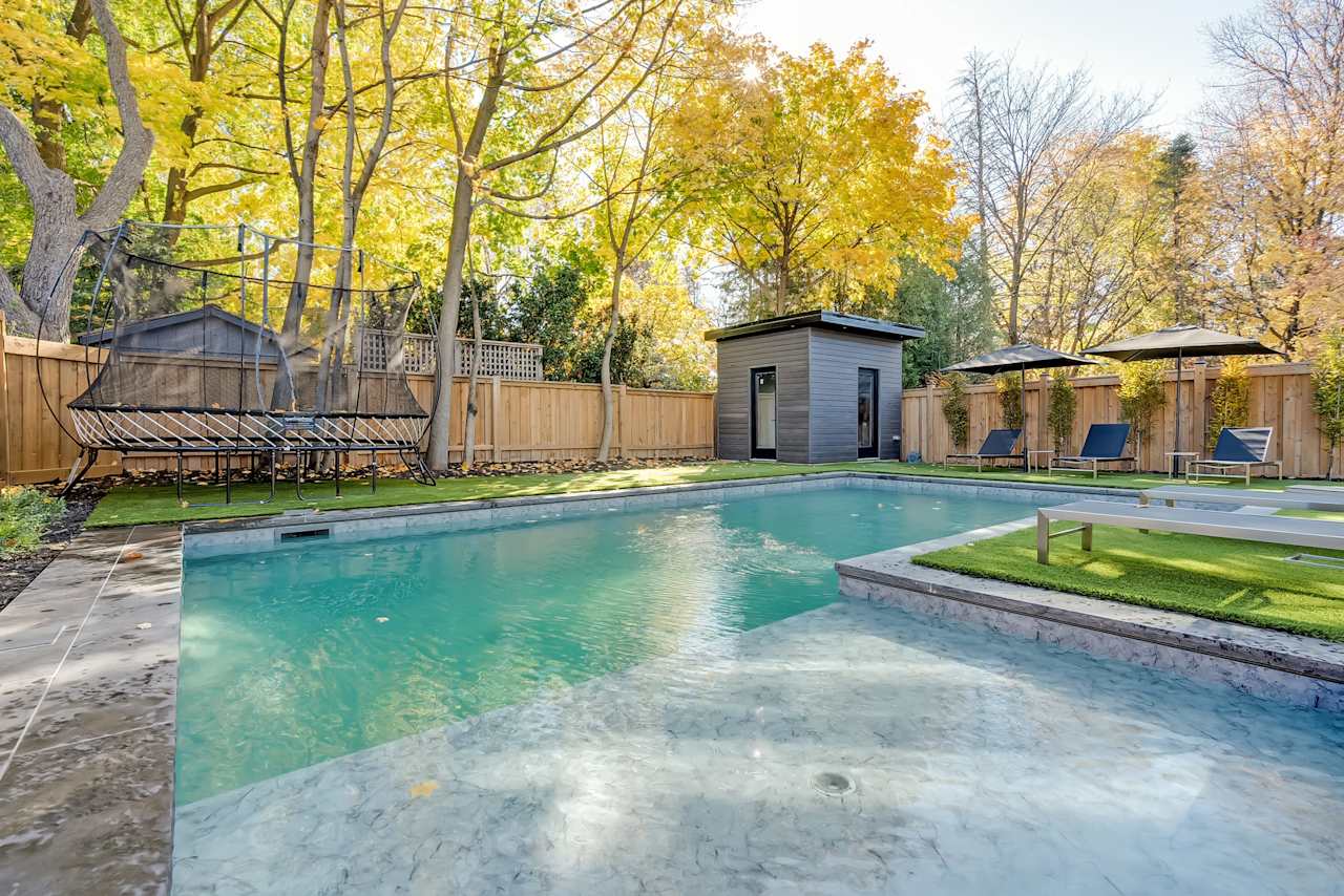 344 Spruce Street Oakville, ON L6J 2H1 Goodale Miller Team