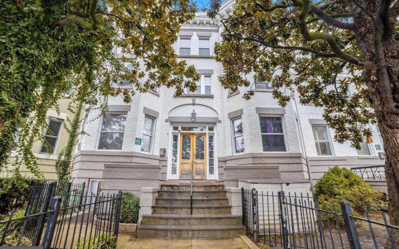 What is the Real Cost of Living in Washington, D.C.? Blog Viva the