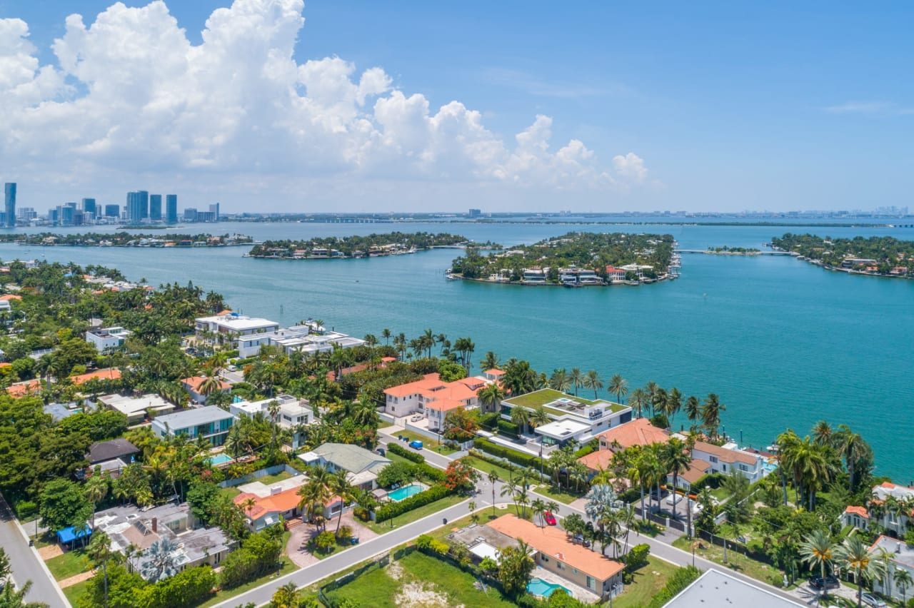 Sold! One of the highest dry lot homes on Hibiscus Island Miami Beach