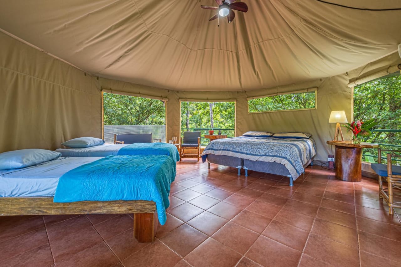 Uvita, Jungle Retreat Center on the Uvita River. Private and 17 Acres