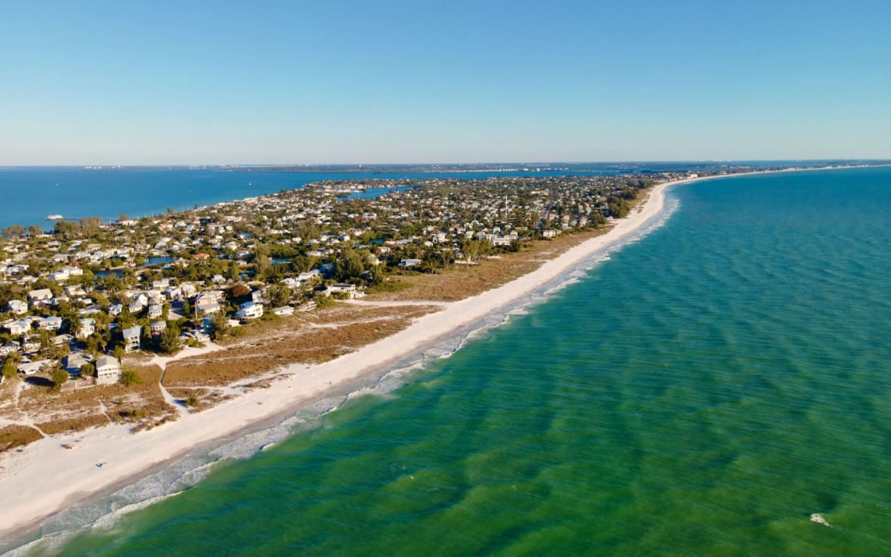 Understanding Beach and Coastline Ownership Laws in Florida