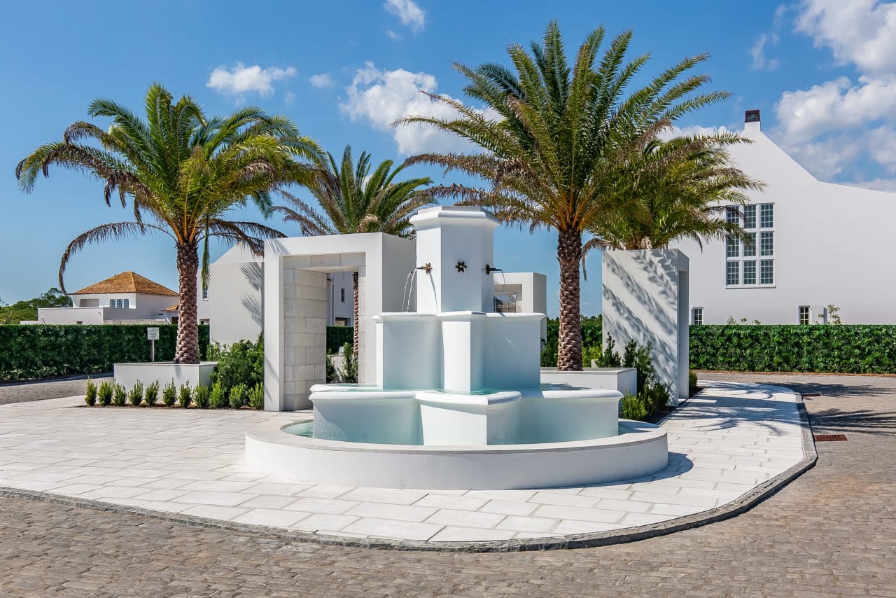 Kaiya Beach Resort Neighborhood Guide