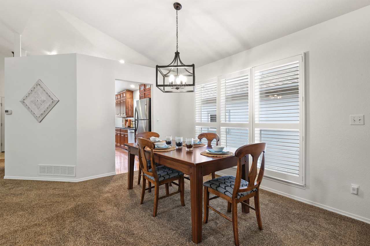 5423 Lions Gate Lane