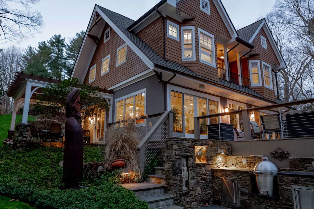 Sold Pinewood Lake Trumbull ,CT SpacesCT