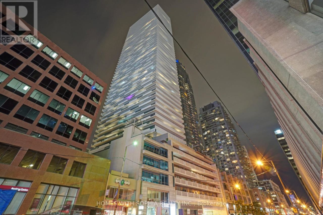 2221, #5403 Yonge St