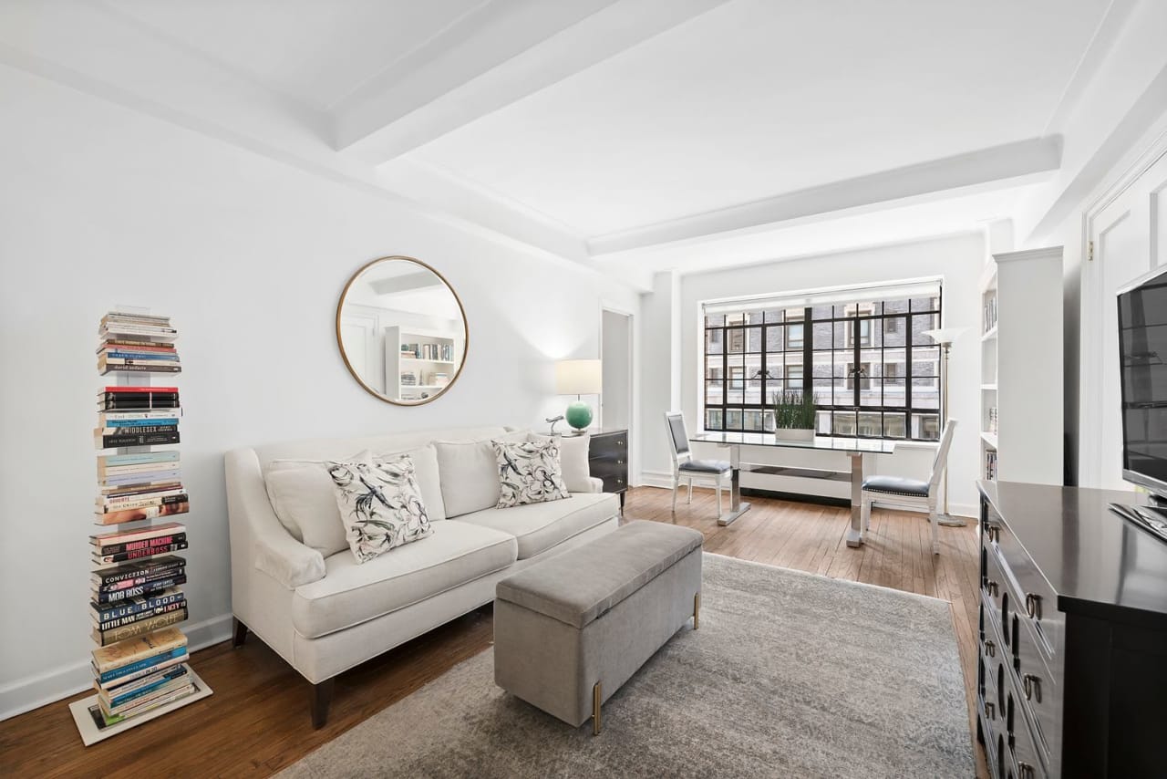 10 Park Ave, #4B