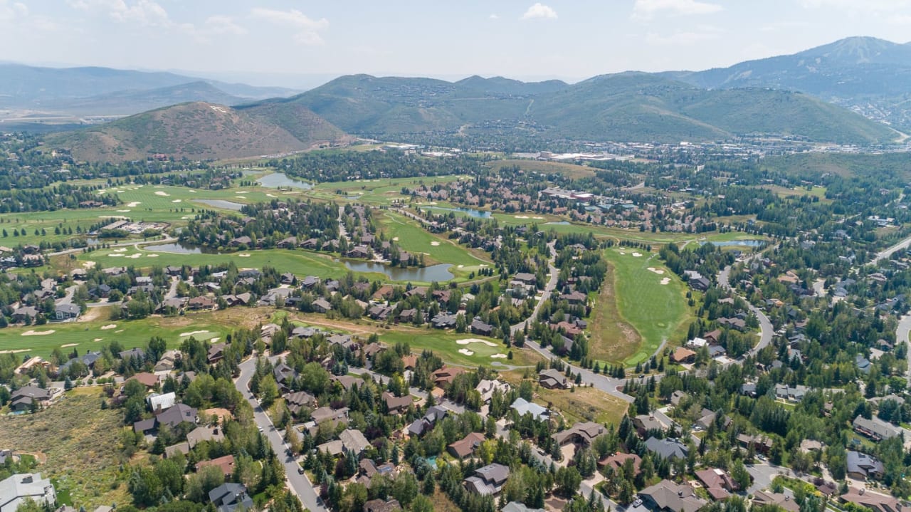 Stone Edge Real Estate in Park City, UT Lisa Ninow UT Realtor