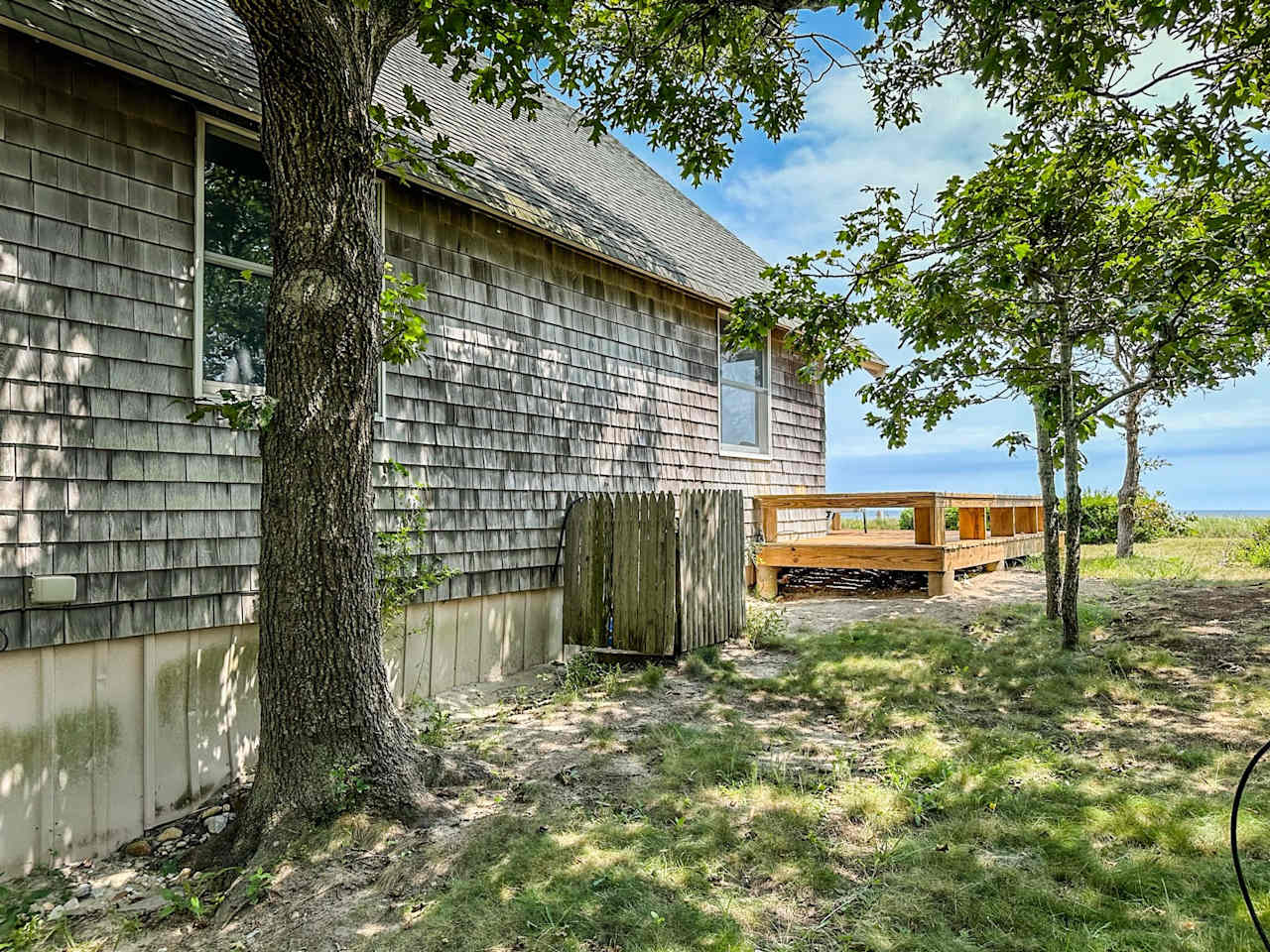 Luxurious East Chop Cottage 2 Beds West Tisbury, MA 02568 The MV Team
