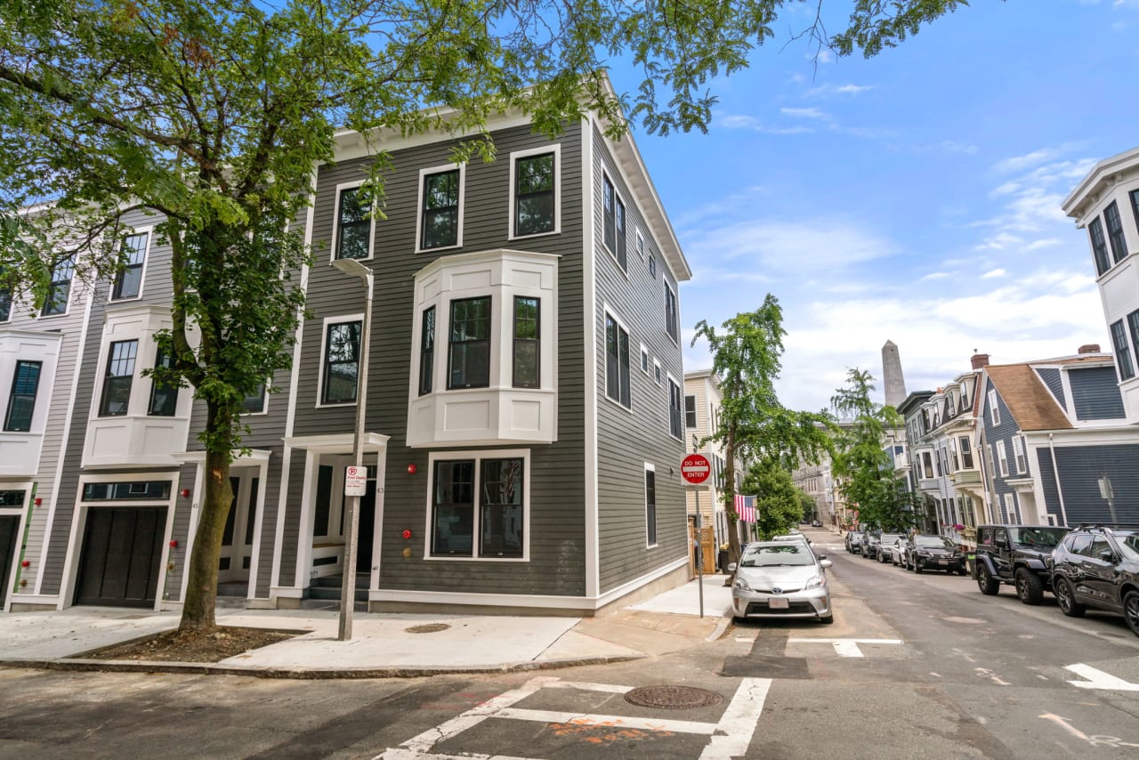 45 Elm Street Charlestown 2023