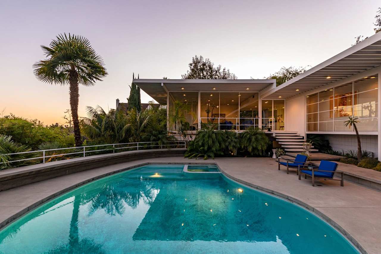 The Steel House :: Neil A. Johnson, AIA