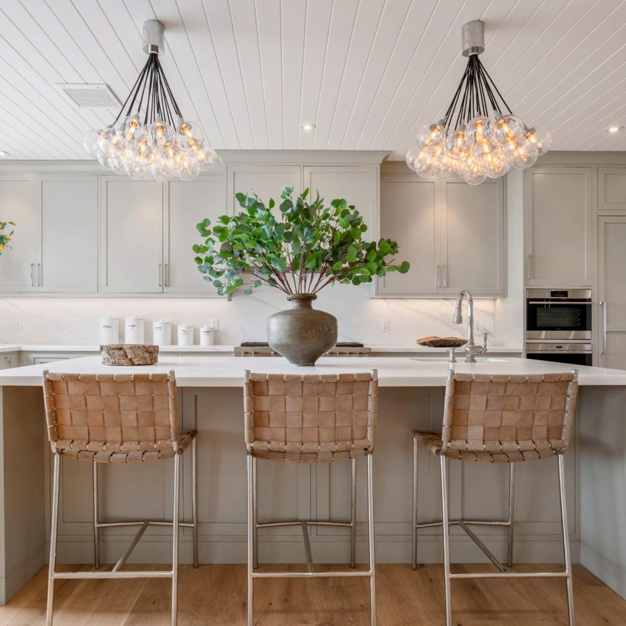 James R. McLauchlen Real Estate Inc Southampton Real Estate