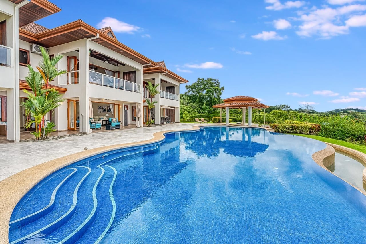 Endless Ocean Views, Resort Size Pool