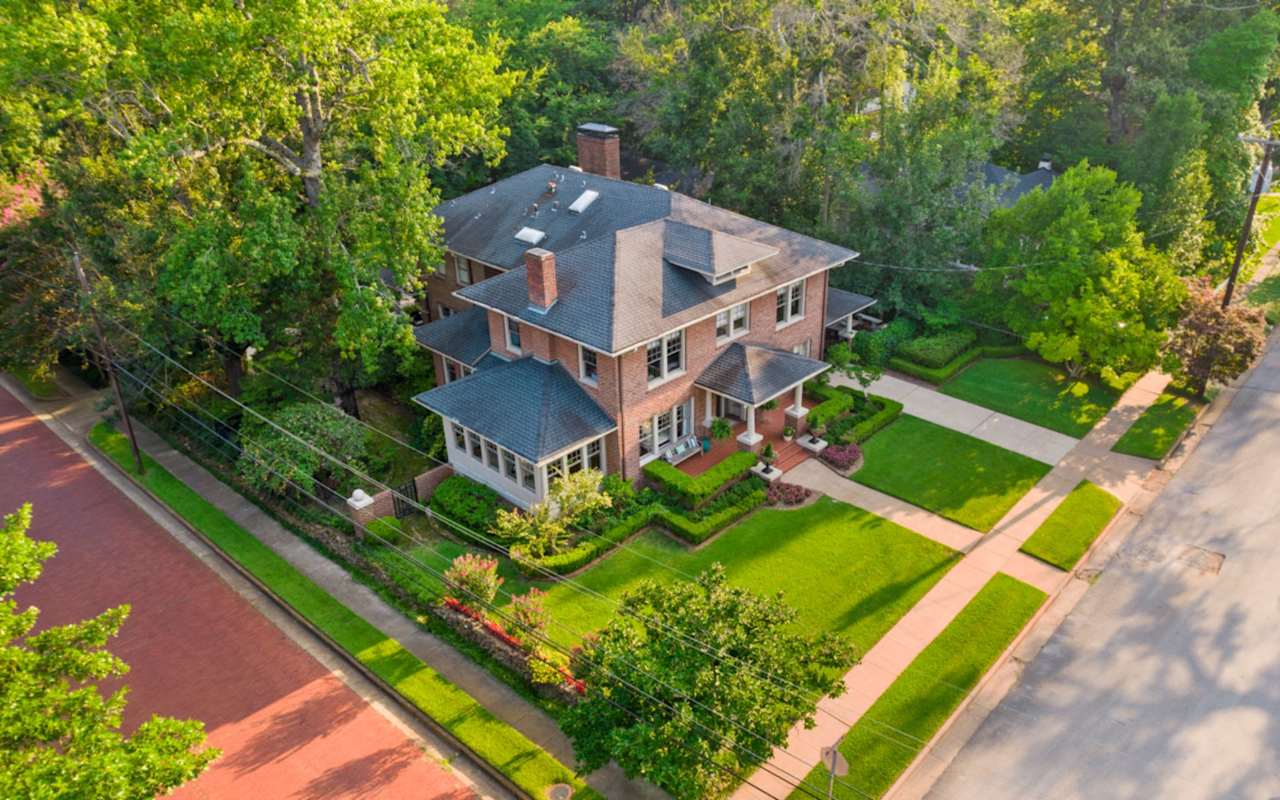 Hollytree, Texas Real Estate & Homes for Sale