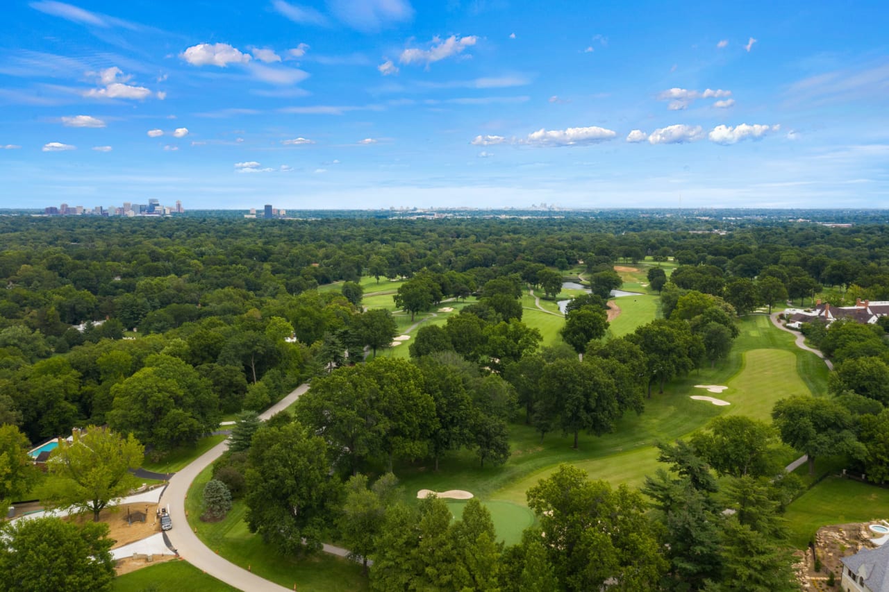 The Dooley Rowe Network St. Louis Real Estate Advisors