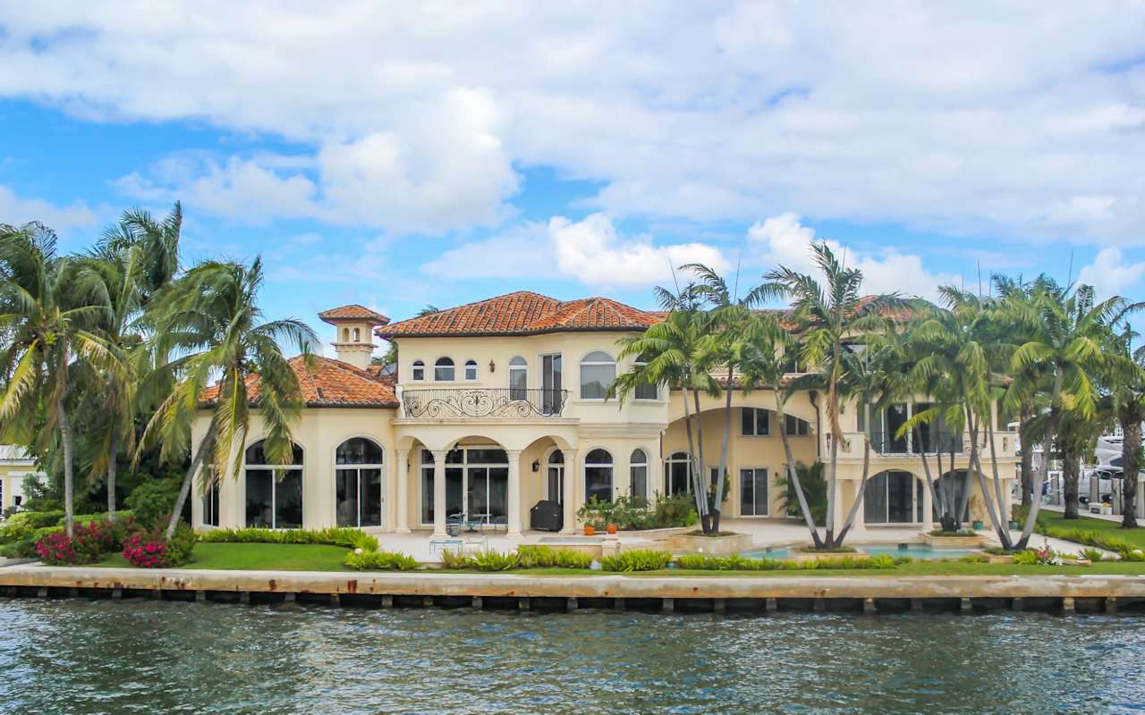 The Jupiter, FL Ultra-Luxury Market: What You Need to Know