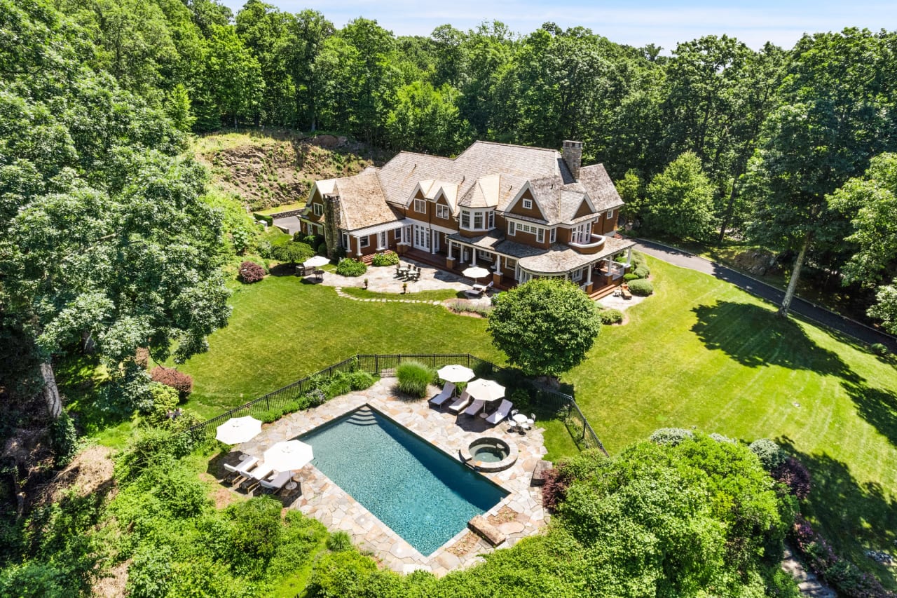 6 Hallock Place, Armonk NY offered for sale with Brian Milton of