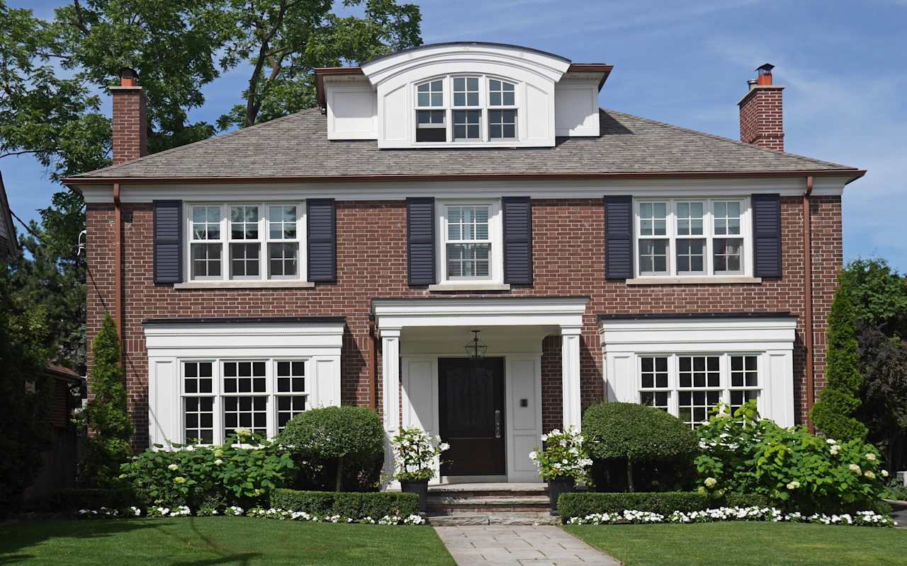 Cory Merrill Neighborhood Guide