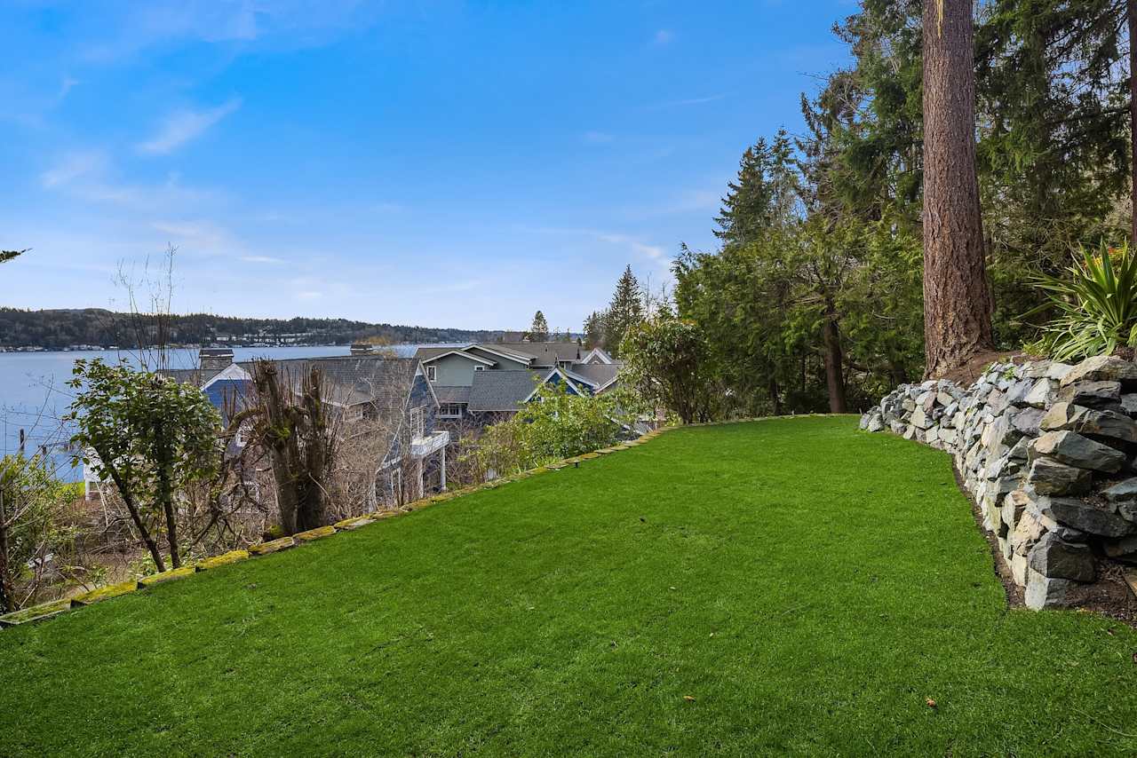 Breathtaking Northend Shared Waterfront Kelly Weisfield Seattle Real Estate