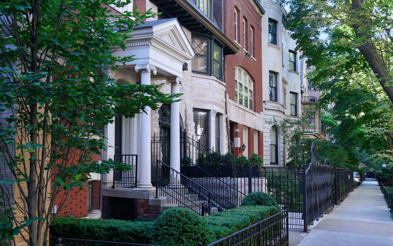 A row of three-story townhouses in the Astor Street District in Chicago, Illinois.