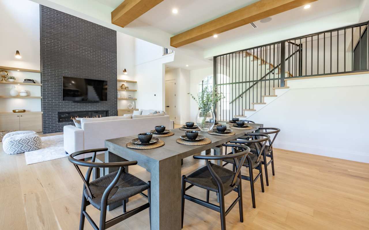 contact-form-background