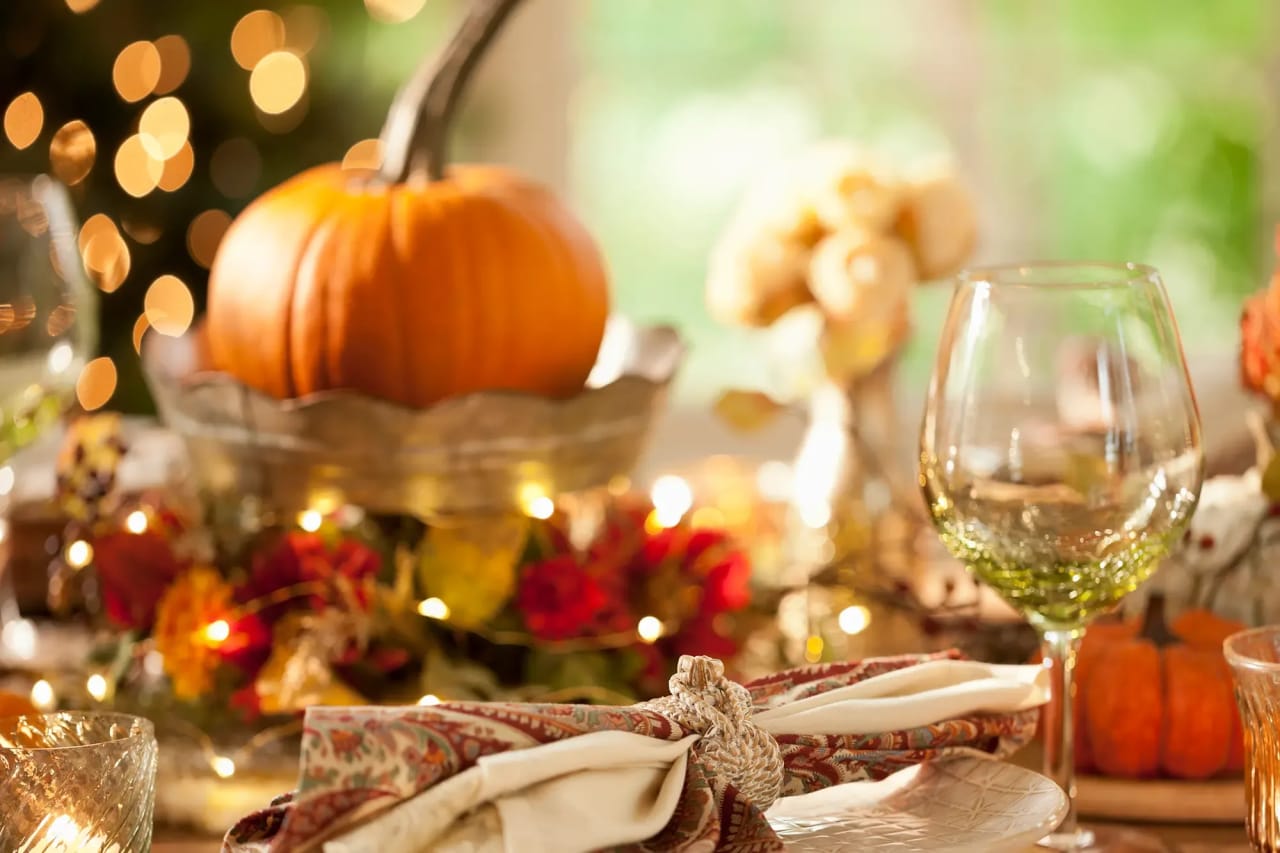 Find Thanksgiving Bliss with Real Estate Agents