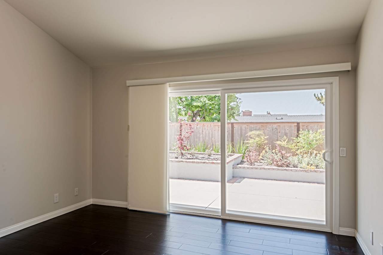 Eastbluff Lease VALIA Properties Corona del Mar Luxury Real Estate