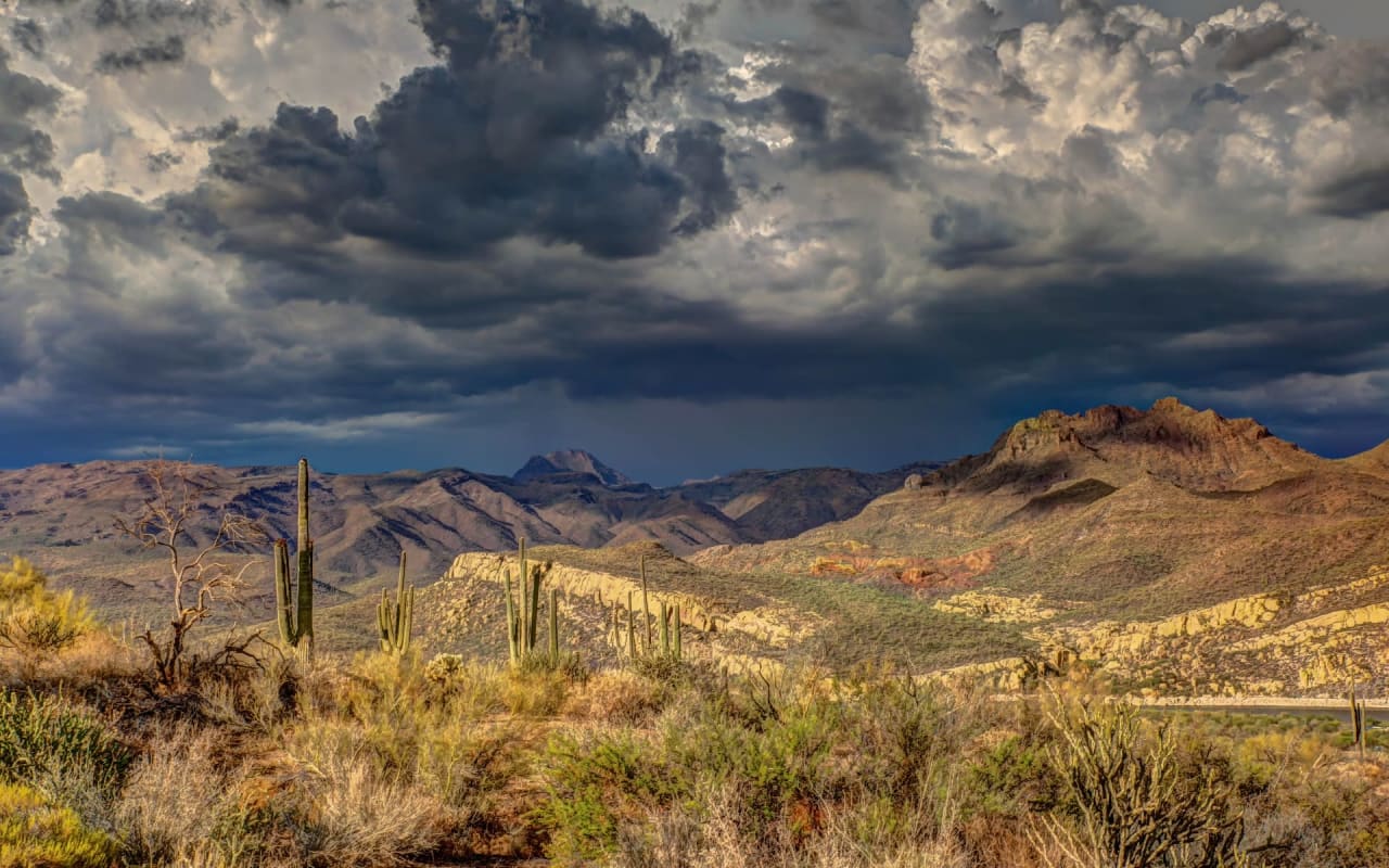 Oro Valley's Architectural Landmarks: Where History Meets Design