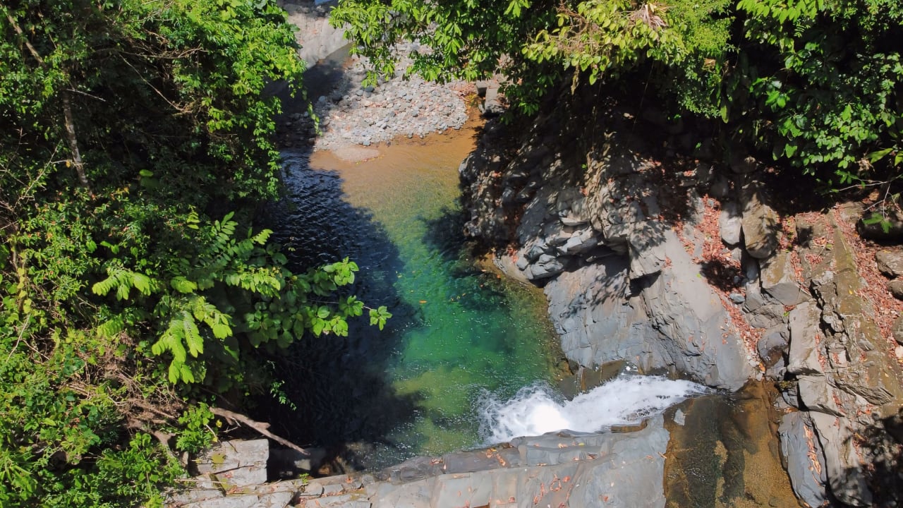 Finca Cerro del Tigre!   Over 20 Acres of Primary Forest and  Waterfalls. 