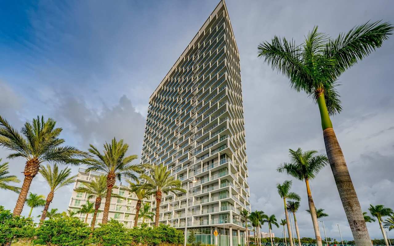 One Metropica