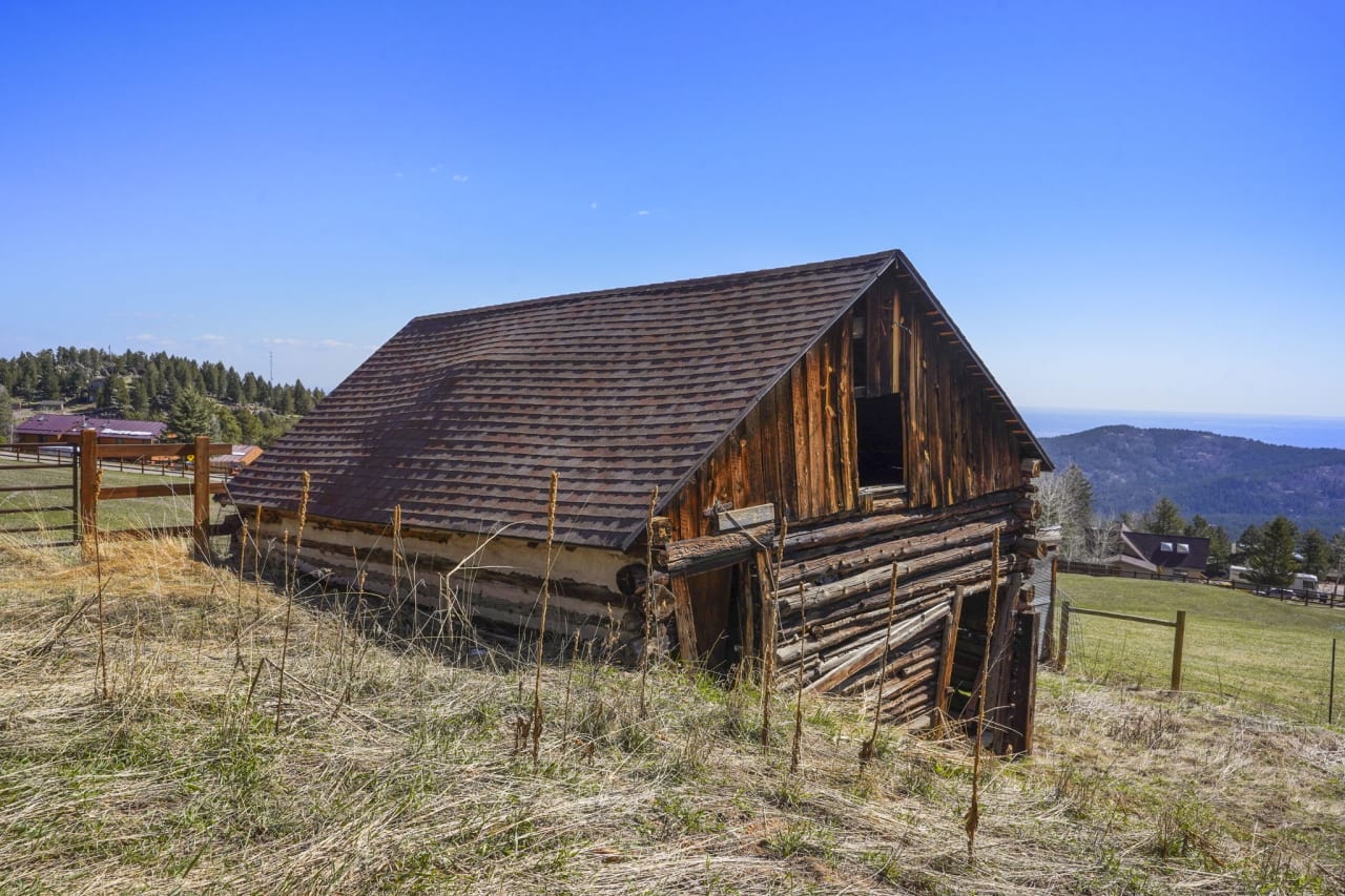 Doubleheader Ranch