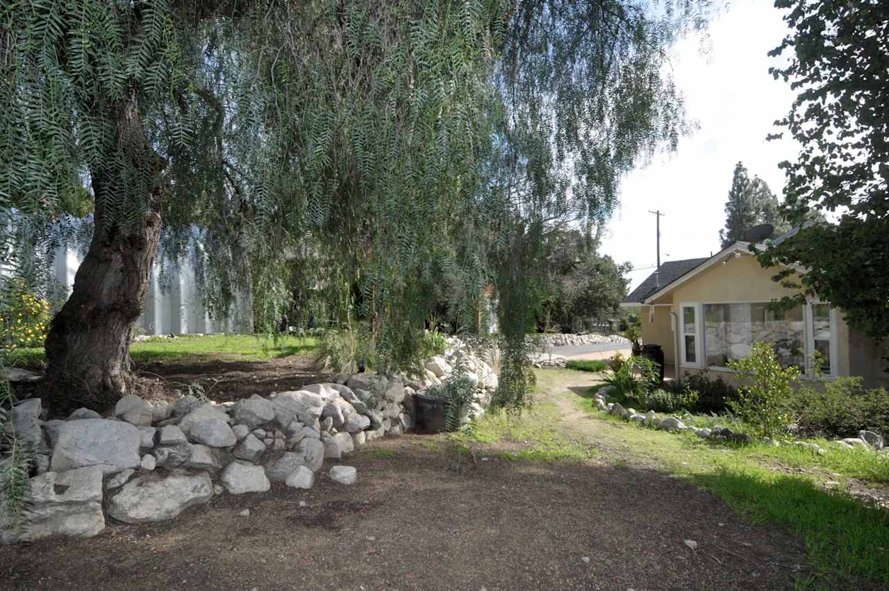 6867 APPERSON Street