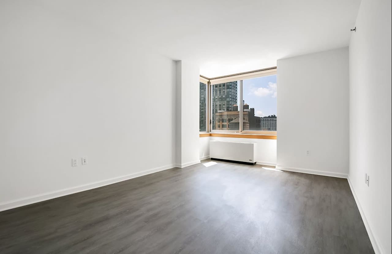 35 West 33rd street Unit 18D Video Walkthrough