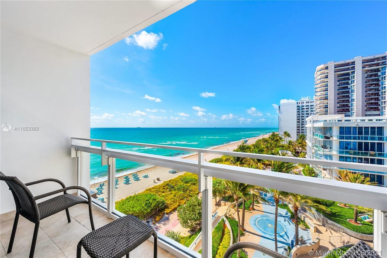 6801 Collins Ave Unit: 606