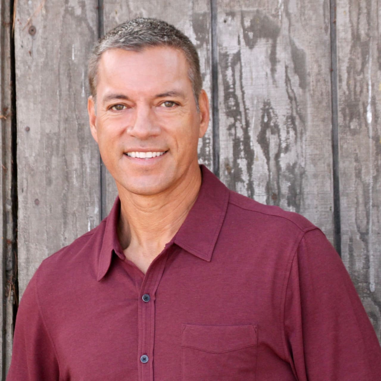 About Eric Fonoimoana Manhattan Beach Real Estate