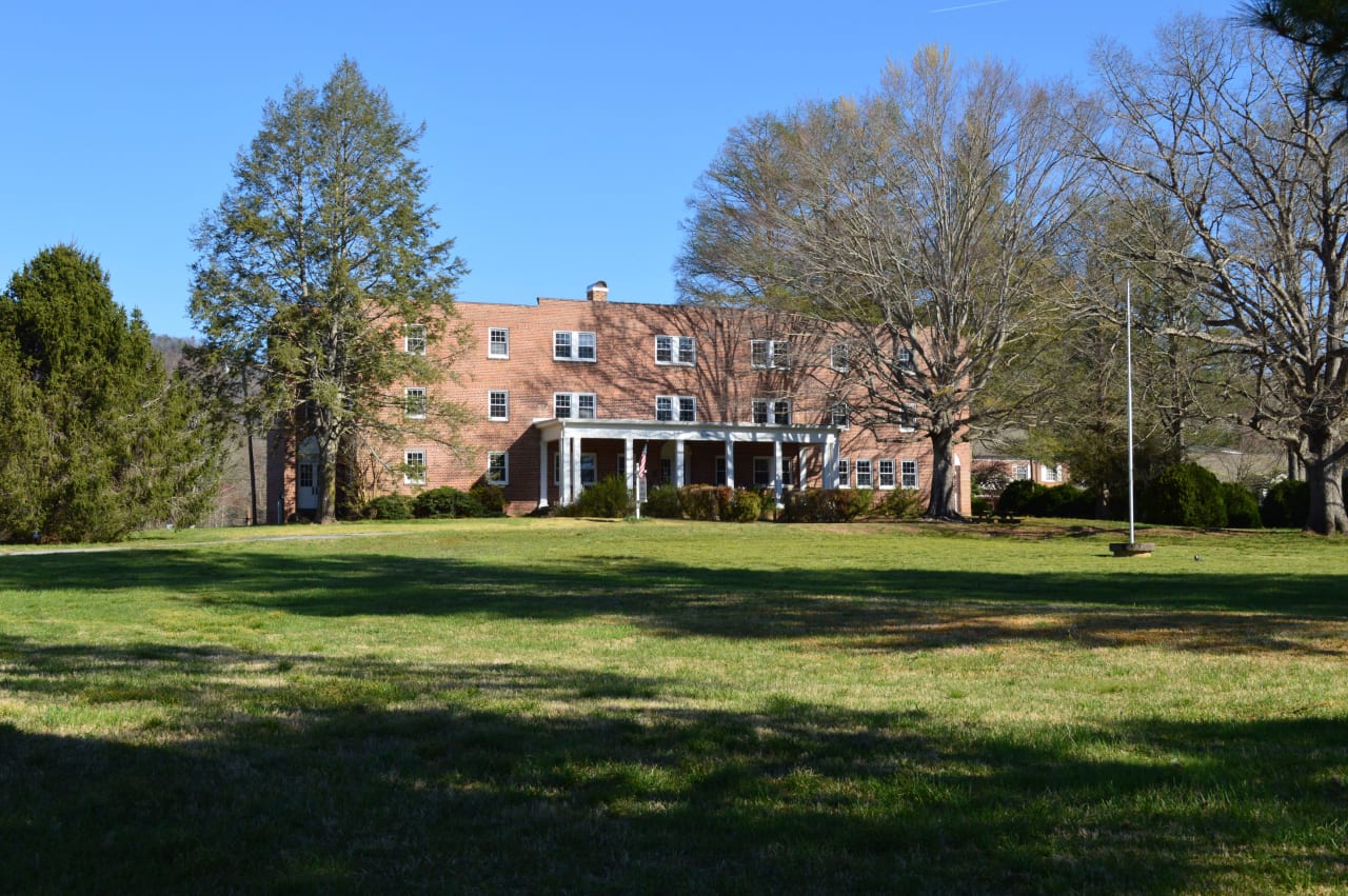 Happy Valley Community Guide Baker Realty of Lenoir, Inc.