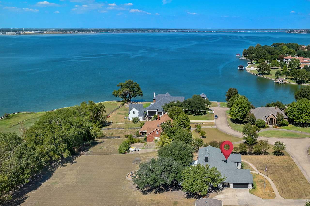 Lakeside Living in Heath, TX