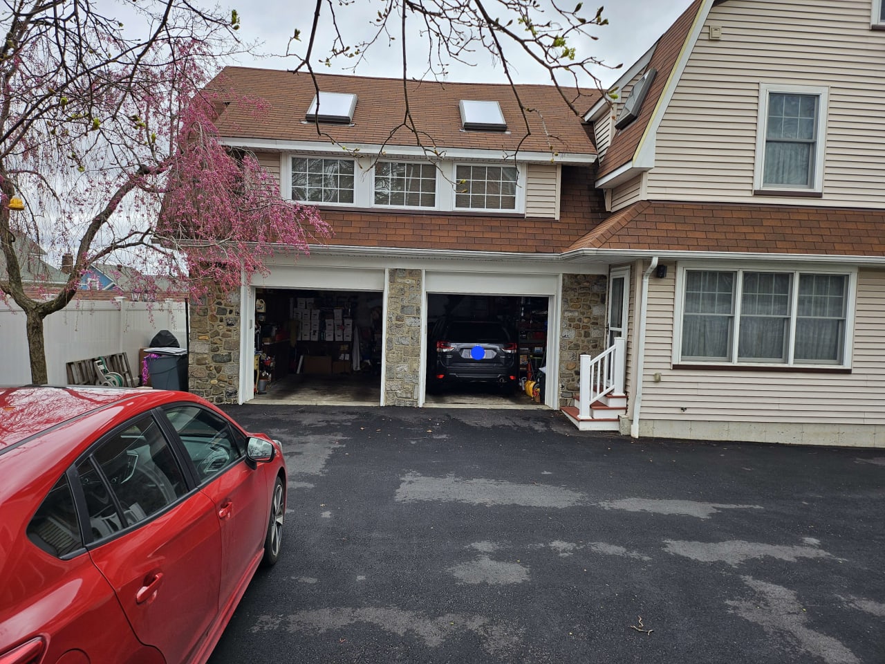 BEAUTIFUL NORTH SHORE COLONIAL