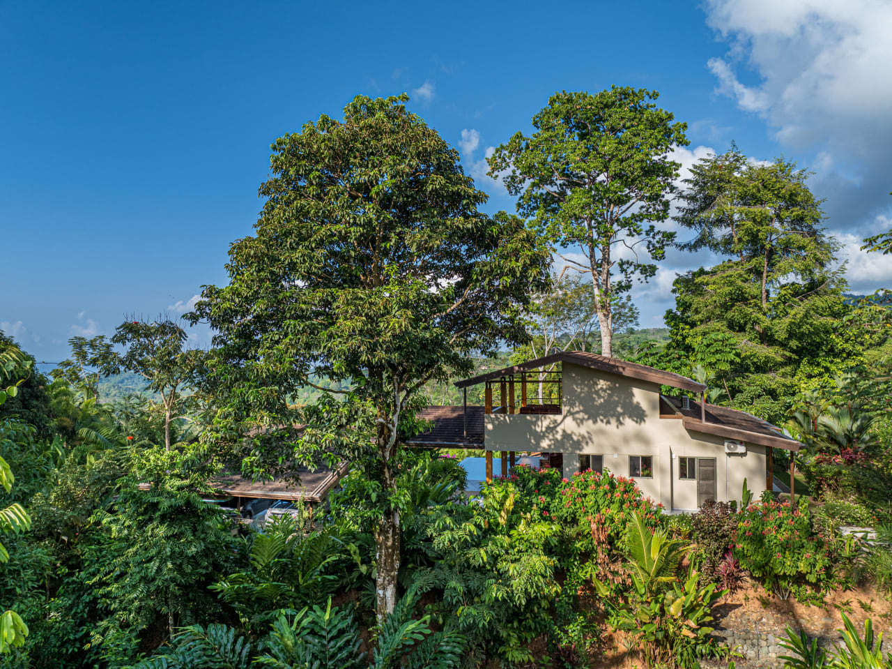 CASA BELLA JAW DROPPING SUNSET VIEWS