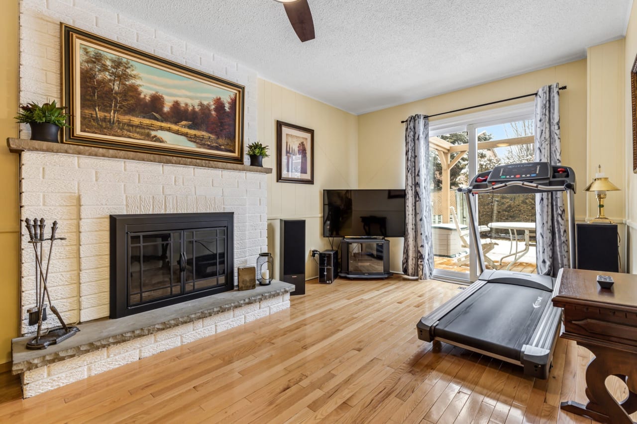 321 Dorchester Street Newmarket Toombs Team Real Estate Group The