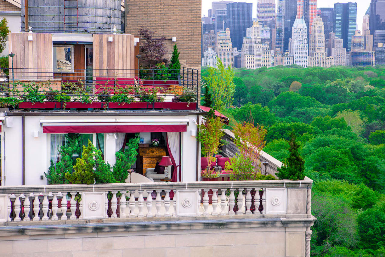 The Penthouse at 988 Fifth Avenue