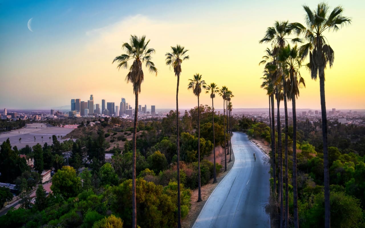 Uncovering Beverly Grove: 15 Must-Do Activities and Places