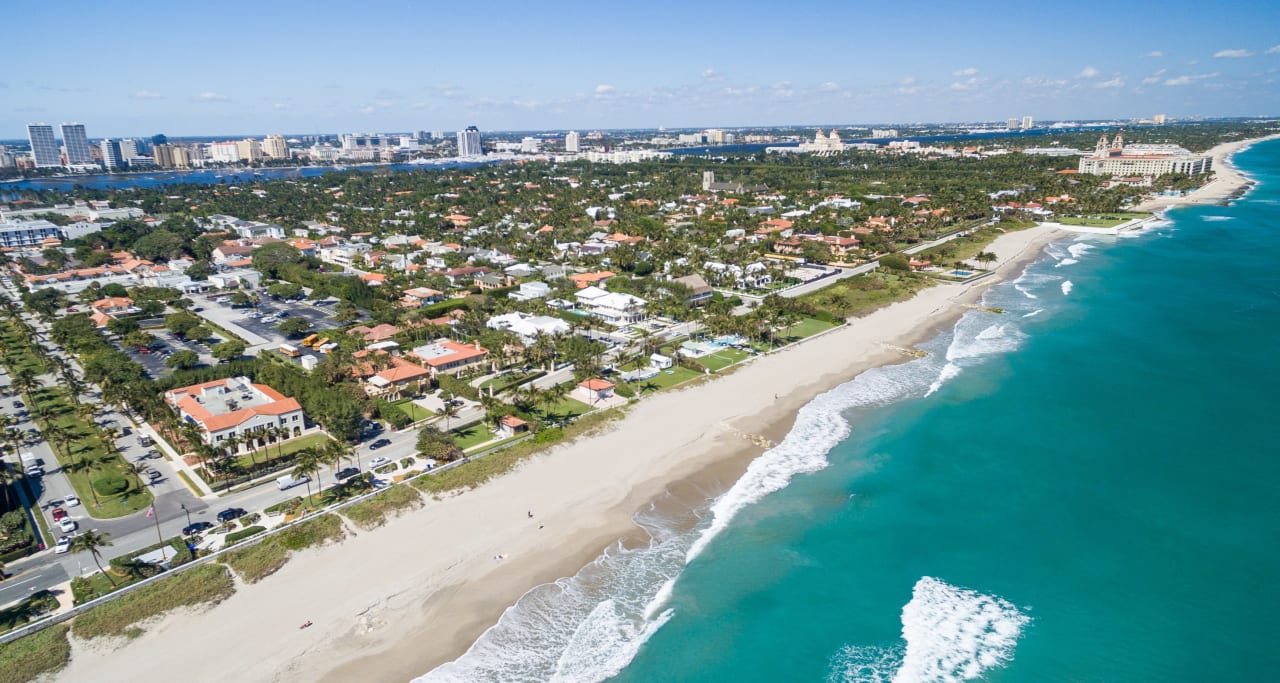 Billionaires are driving South Florida home prices to new records