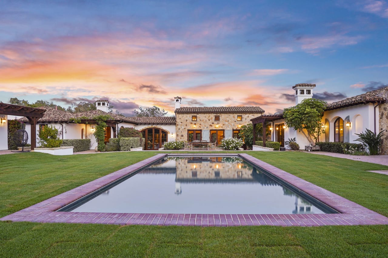 San Diego Luxury Real Estate Agent Barry Estates