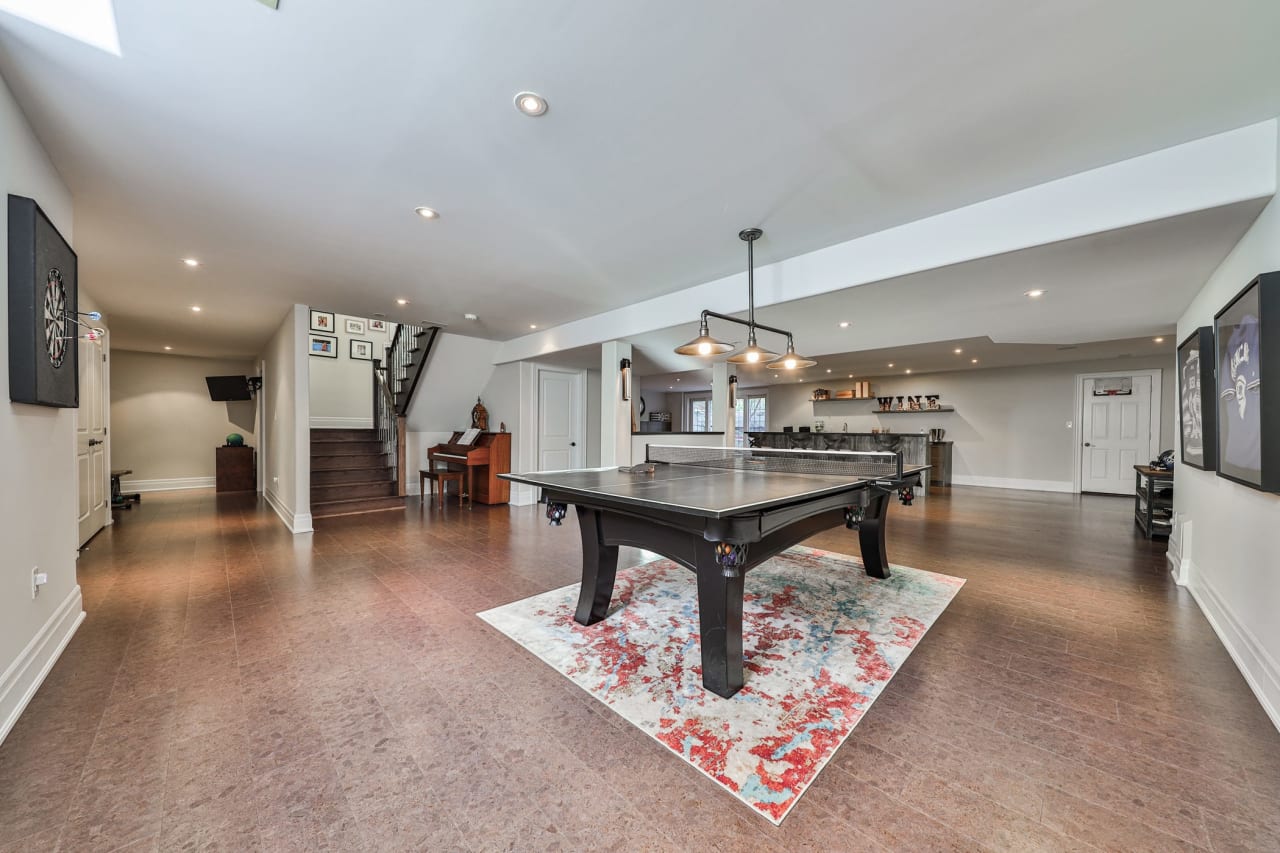 363 Seaton Drive, Oakville