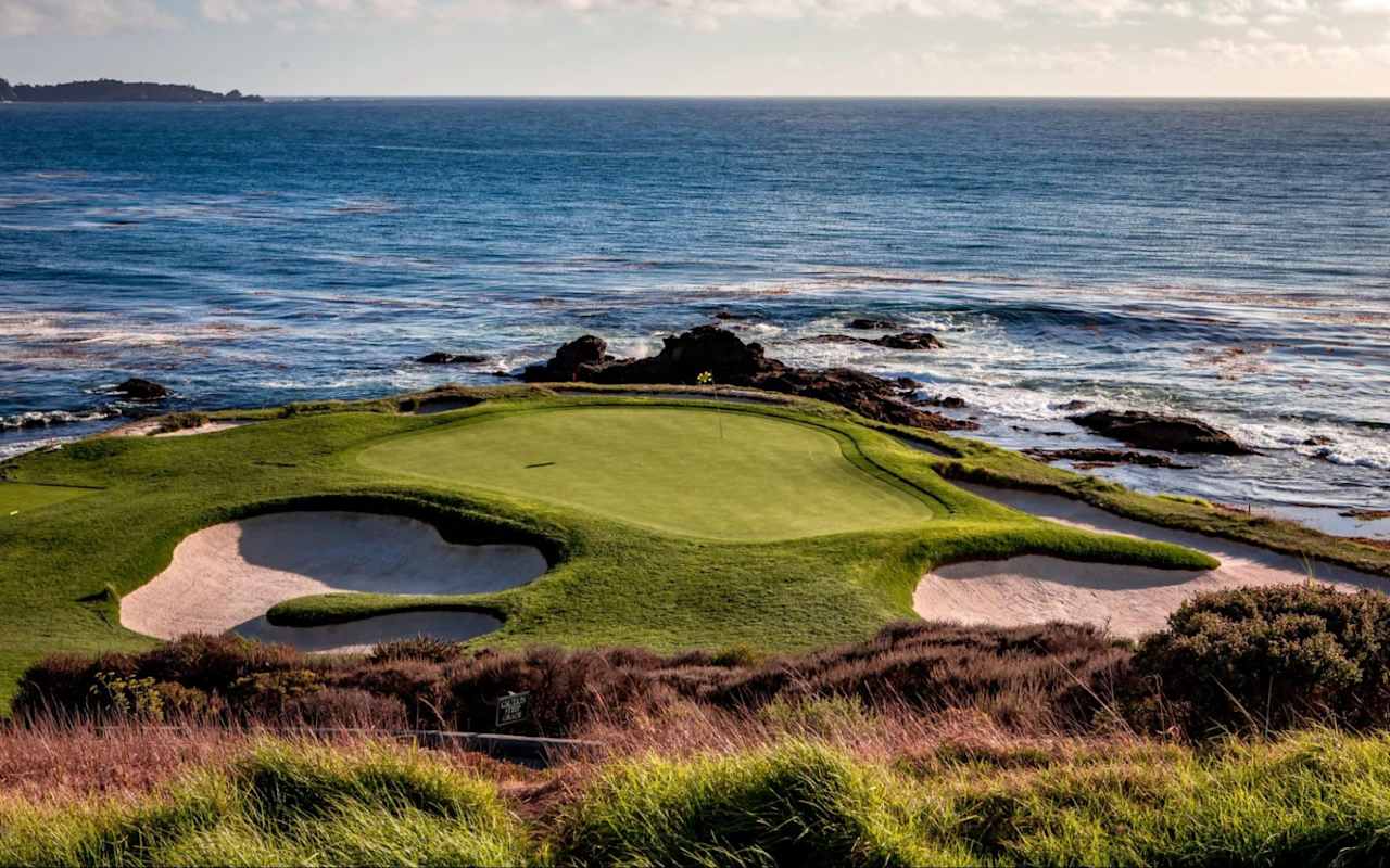 Larry Fitzgerald first black amateur to win Pebble Beach Pro-Am