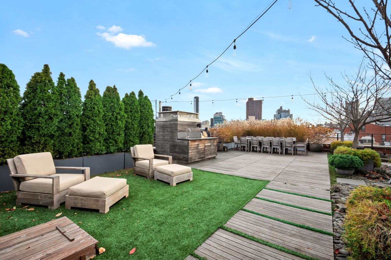 Brewster Carriage House