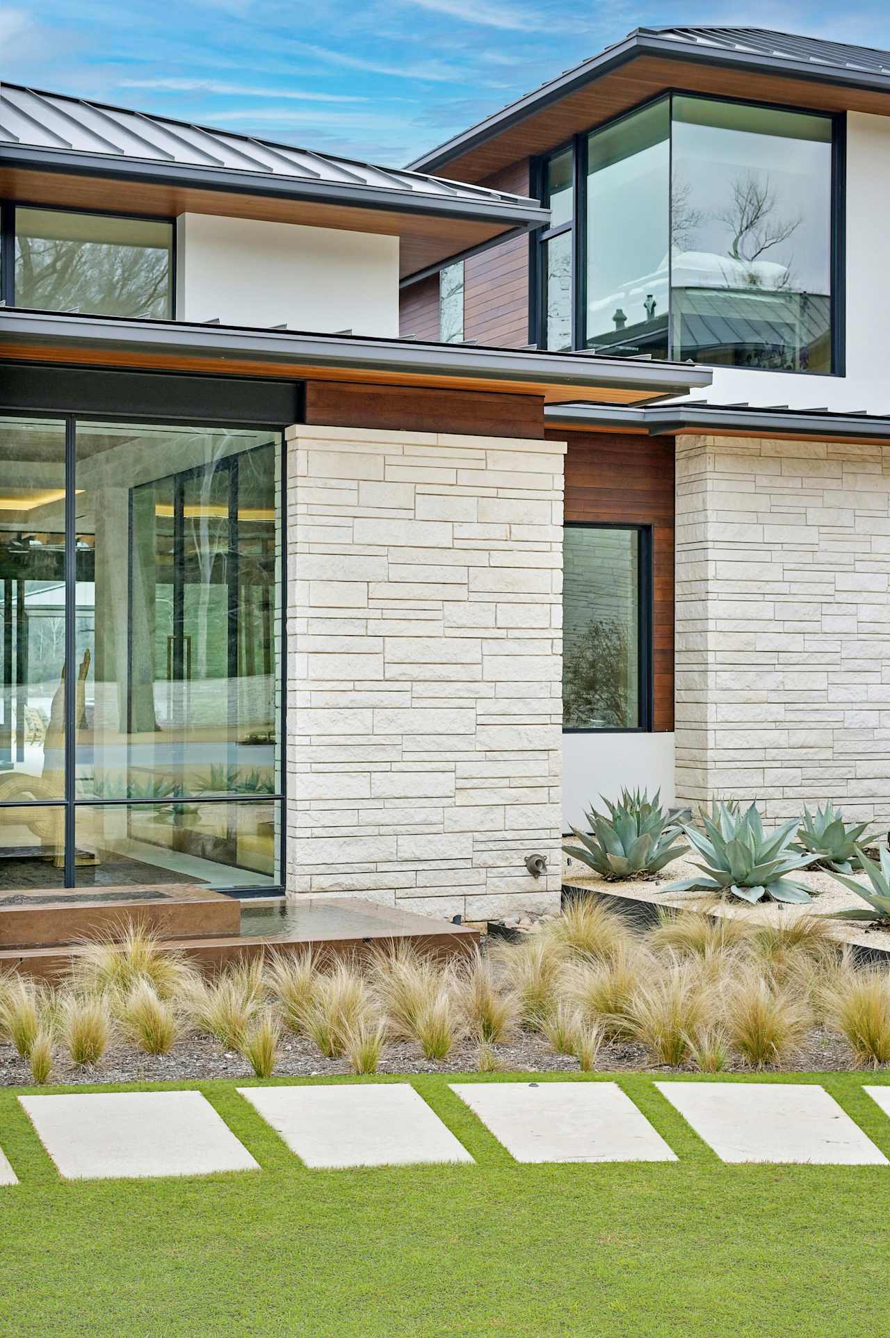 1430 Rockcliff Road Showstopping Lake Austin Masterpiece