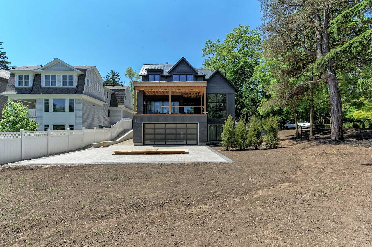 135 Douglas Avenue Oakville, ON L6J 3R6 Goodale Miller Team