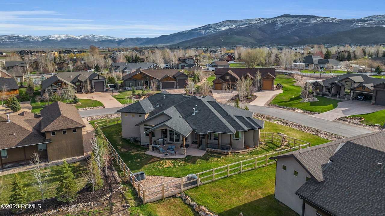 Parker Properties, Inc. Woodland Real Estate Team